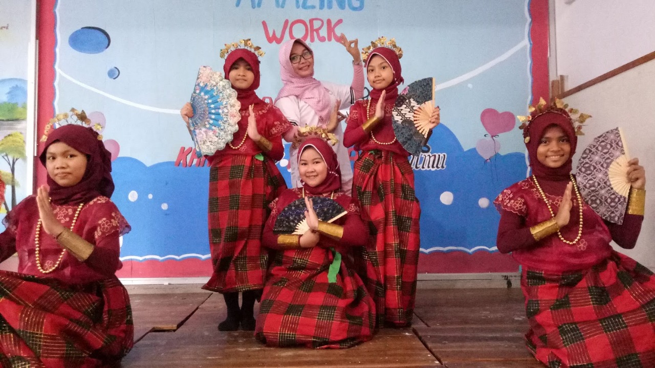 Gambar judul